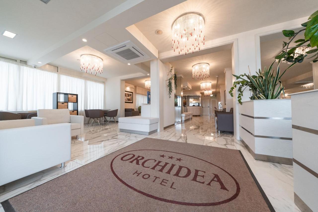 Hotel Orchidea Червія Екстер'єр фото