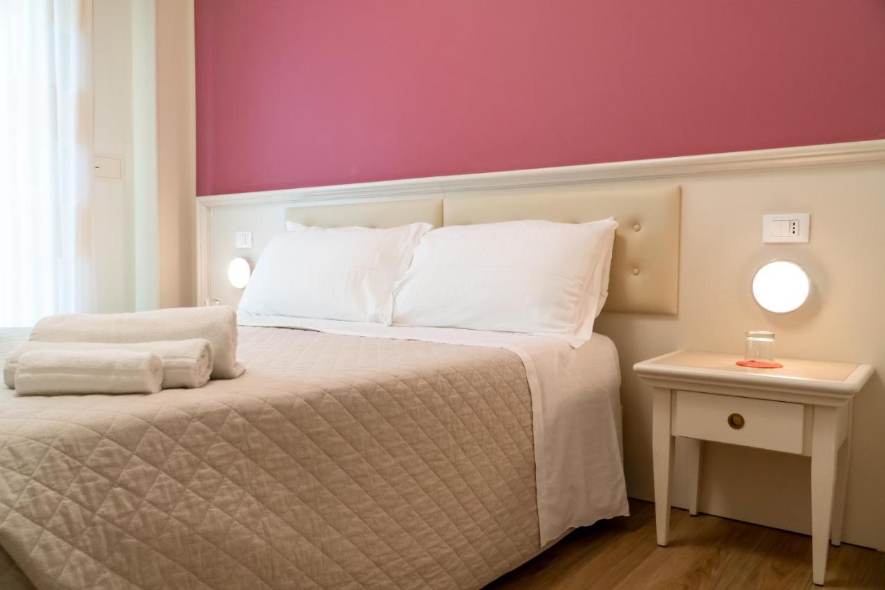 Hotel Orchidea Червія Екстер'єр фото