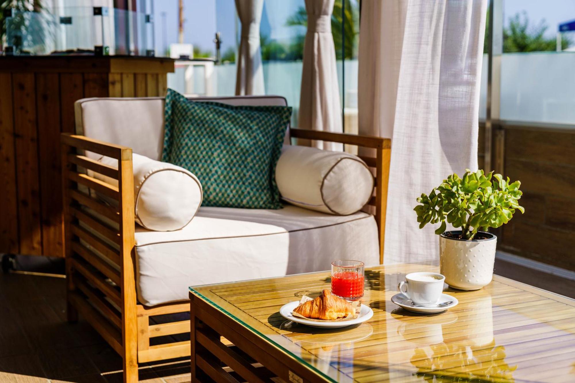Hotel Orchidea Червія Екстер'єр фото